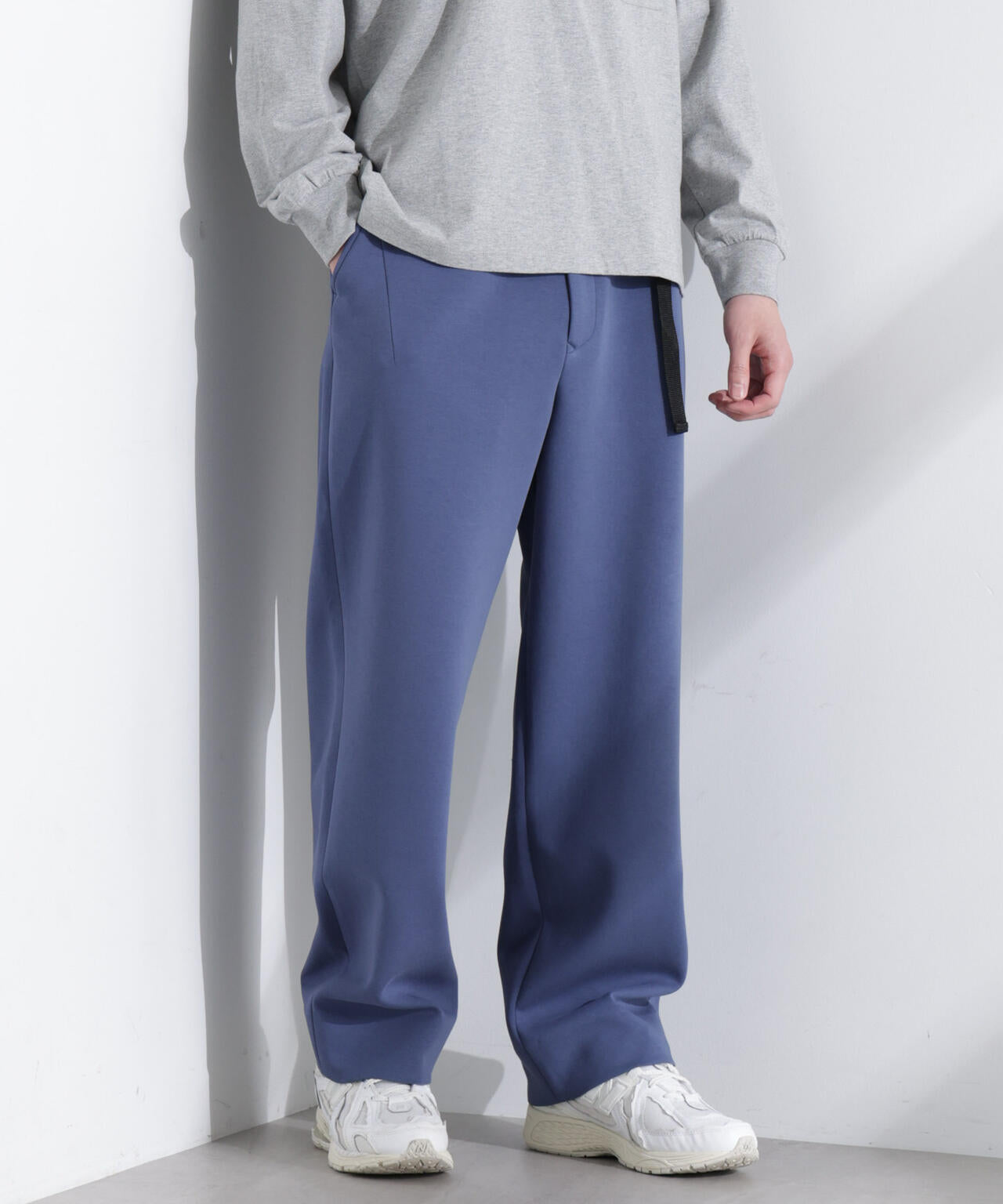 「NJ/CLUB」 ストレッチポンチテーパードパンツ 6685127215