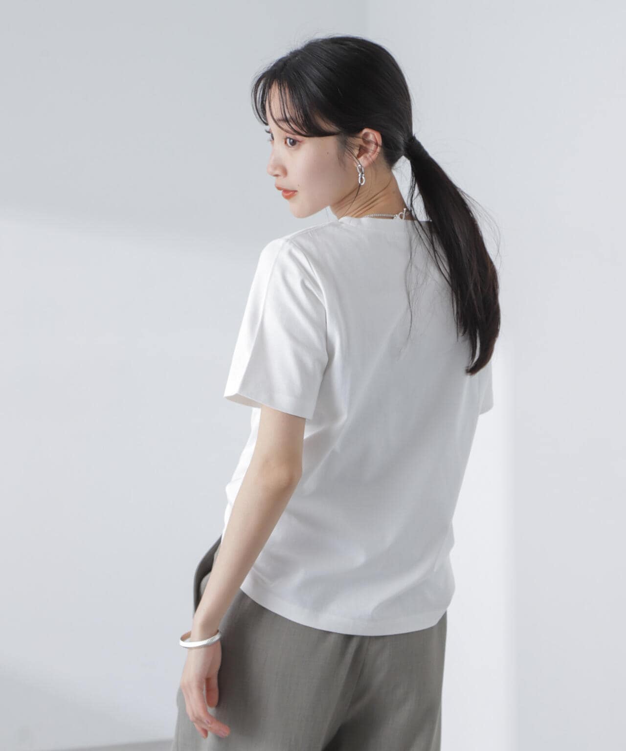 ロゴプリントTシャツ 6734124309