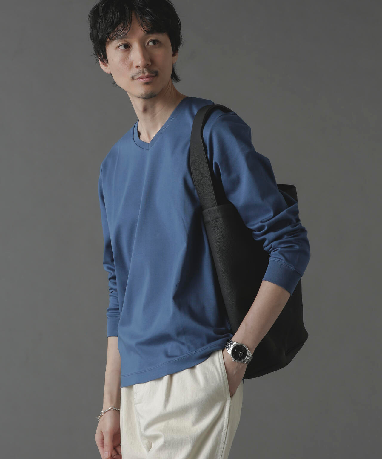 アンチスメルVネックTシャツ 長袖 6724123214