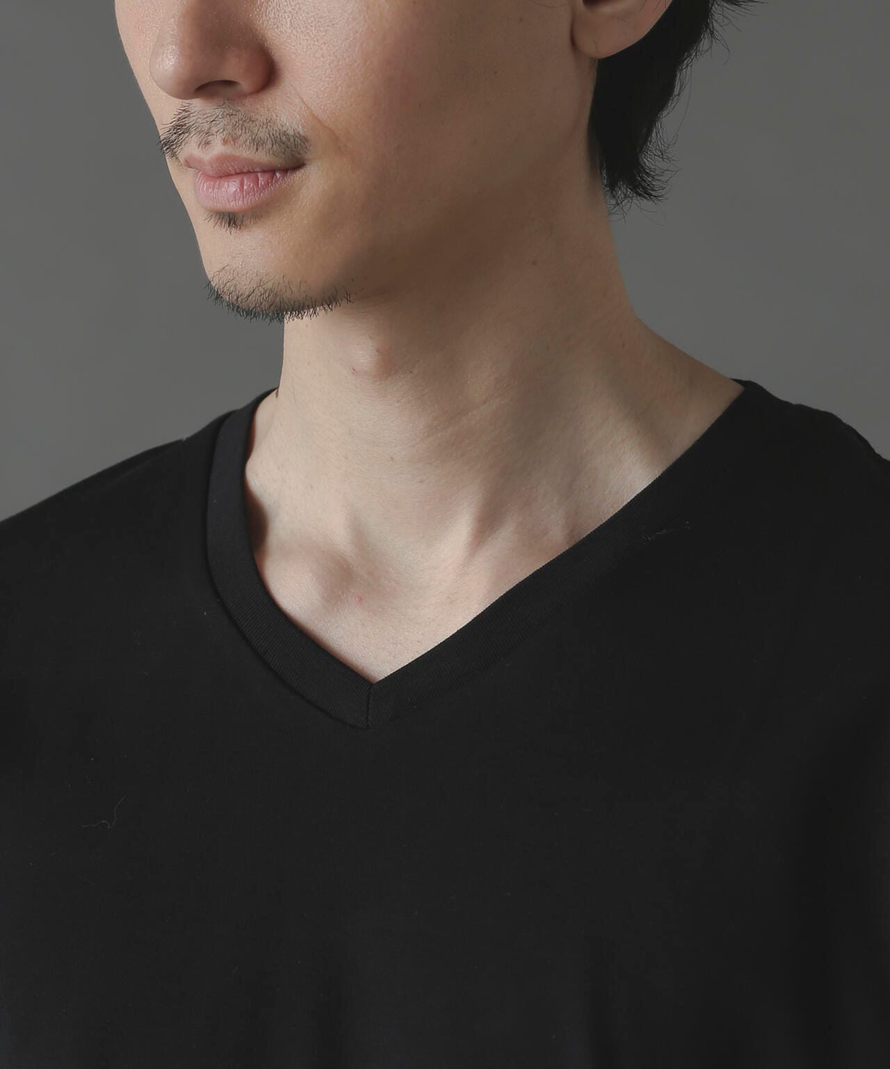 アンチスメルVネックTシャツ 長袖 6724123214