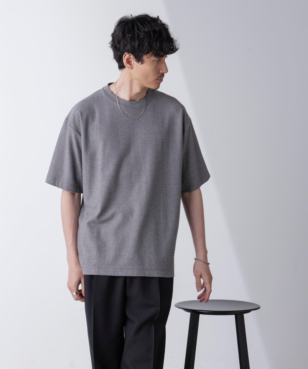 カットジョーゼットクルーネックTシャツ 6684224211