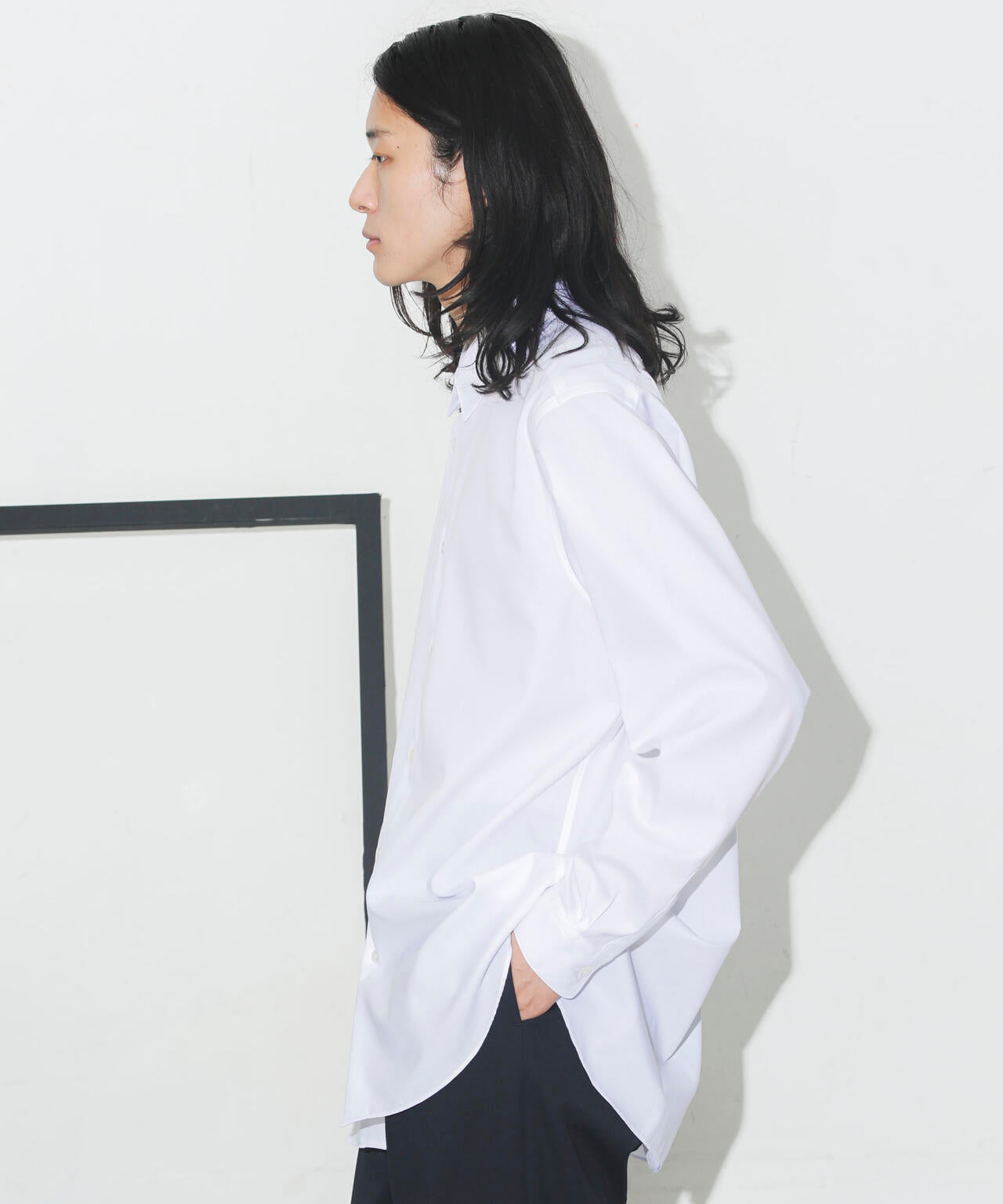 「ESSENTIAL LINE」レギュラーカラーシャツ 6683220201