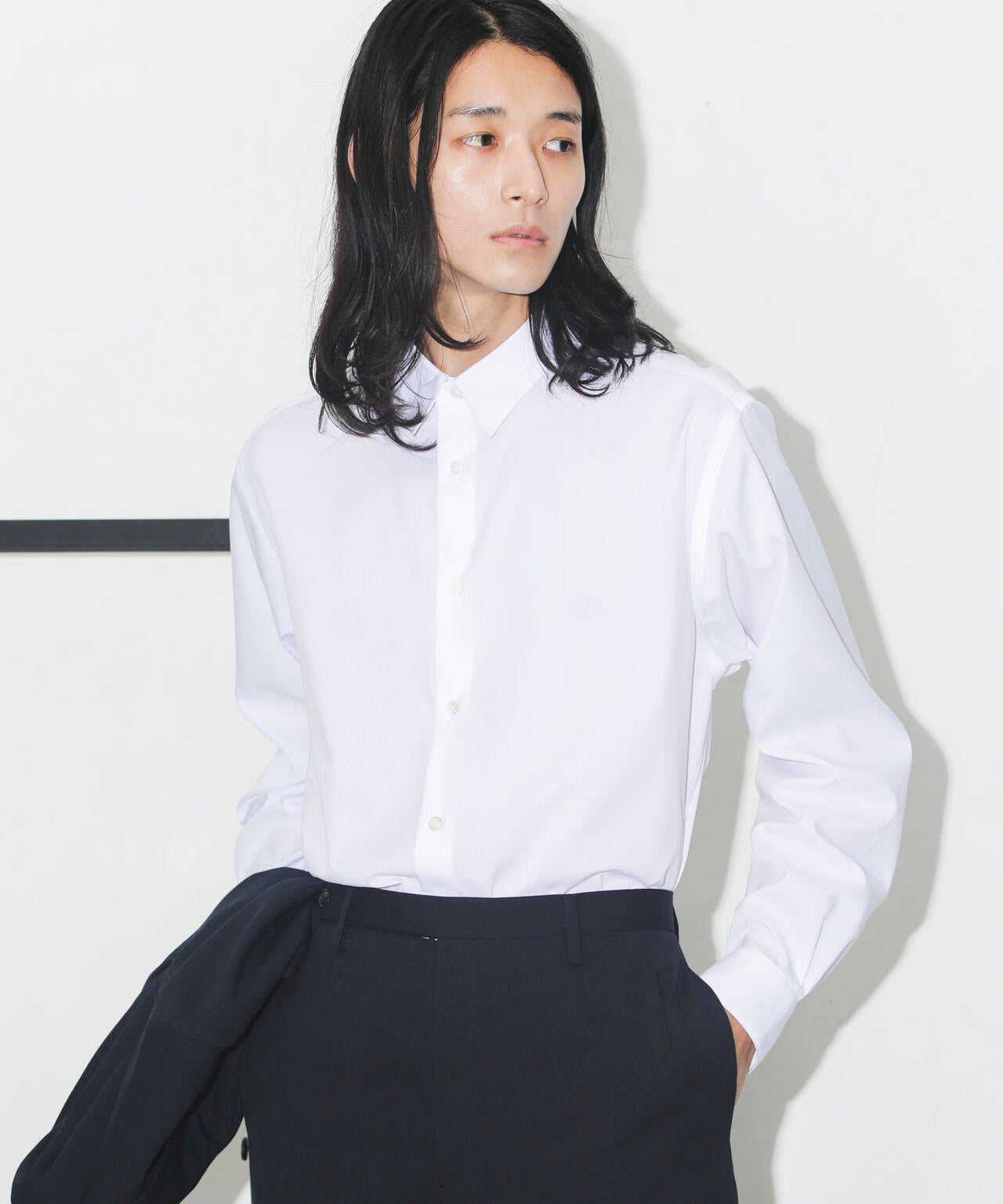 「ESSENTIAL LINE」レギュラーカラーシャツ 6683220201