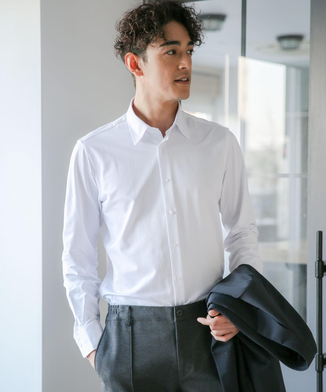 レギュラーカラードレスシャツ 6683220219