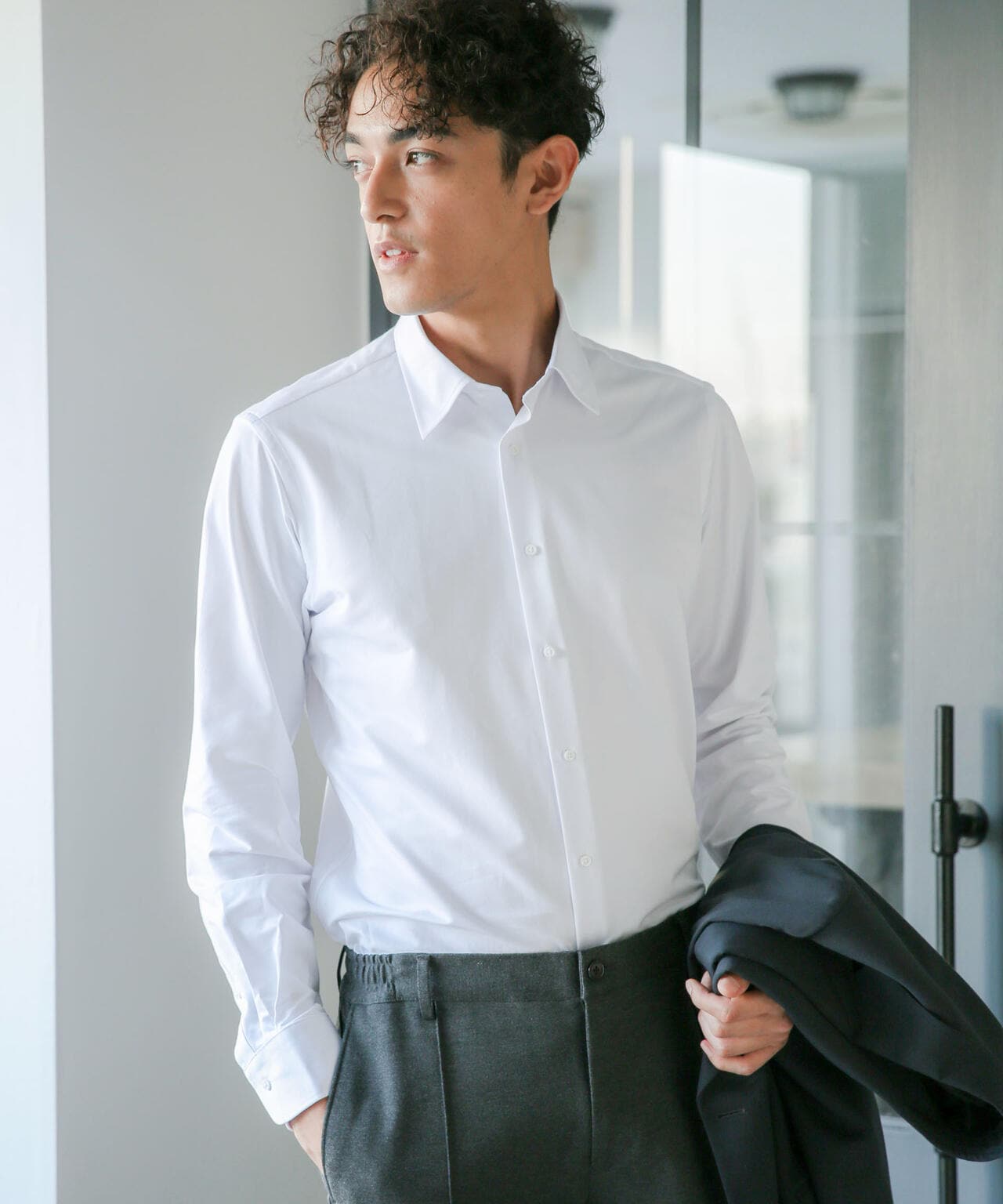 レギュラーカラードレスシャツ 6683220219