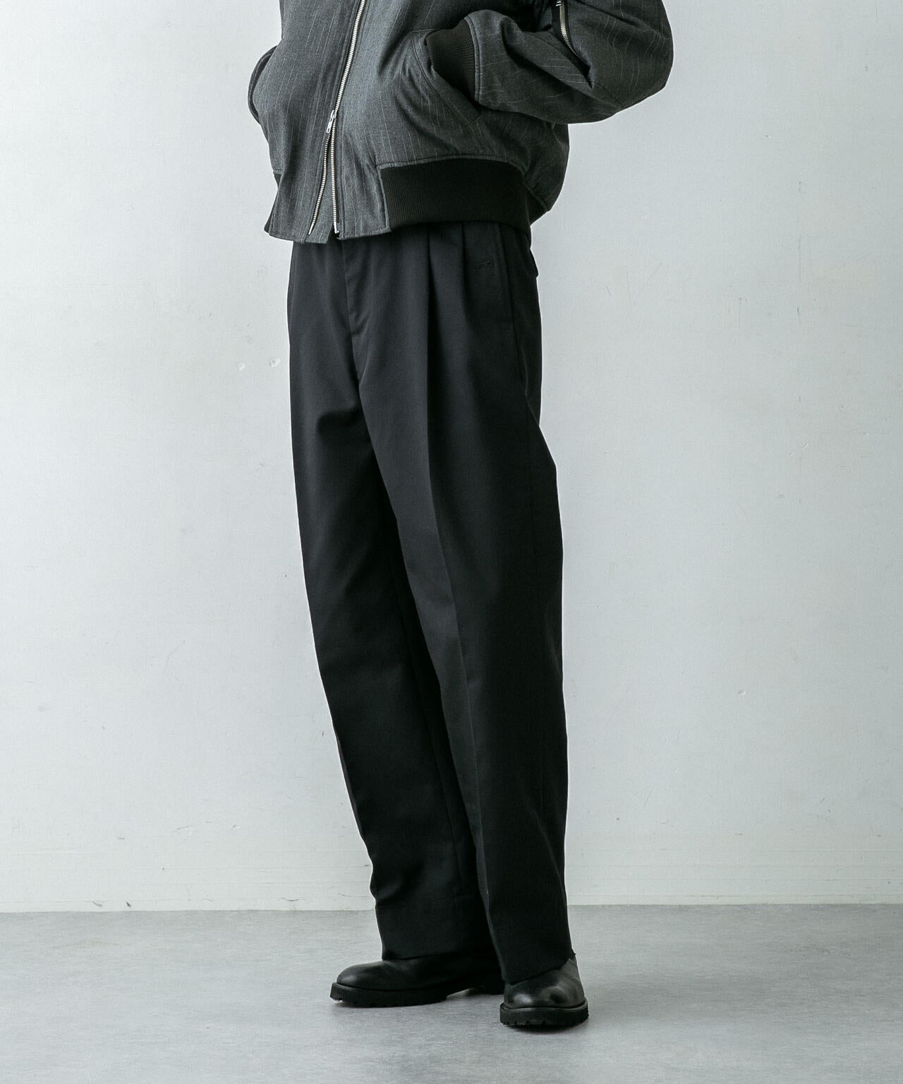 「HOTEL PALACE(オテル パラス)」ディッキーズ別注2タックワイドパンツ 6683227225