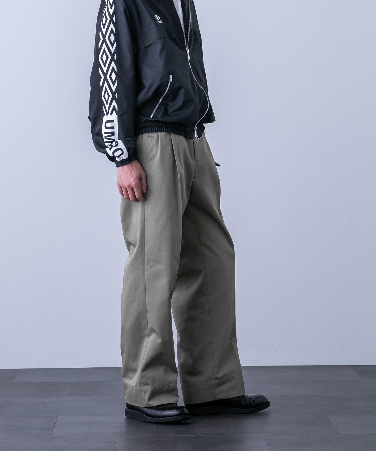 「HOTEL PALACE(オテル パラス)」ディッキーズ別注2タックワイドパンツ 6683227225