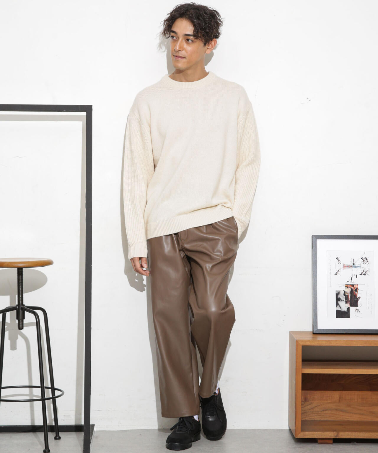 フェイクレザートラックパンツ(セットアップ可) 6683227231