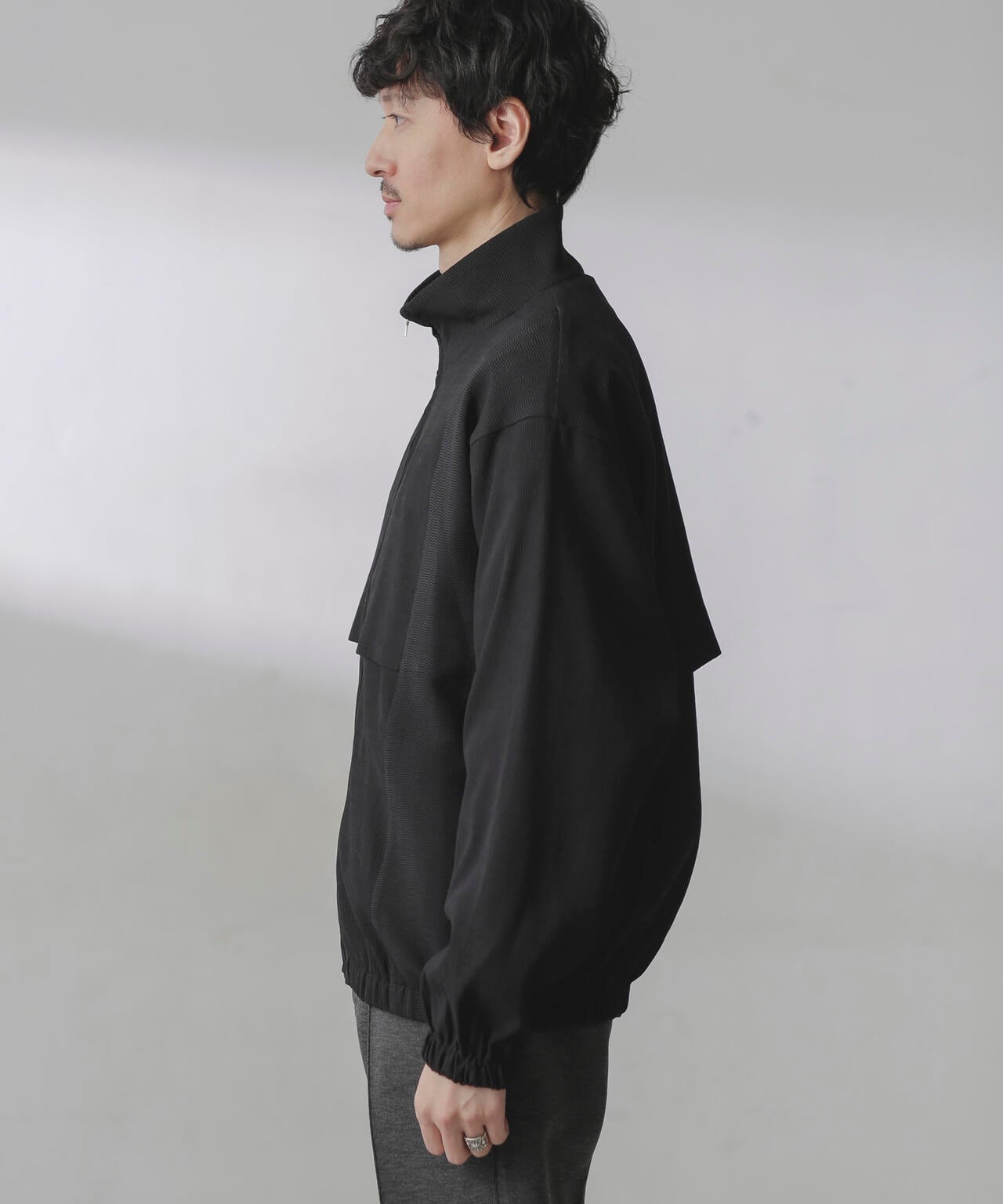 プリーツライクスタンドカラーブルゾン 6684112224