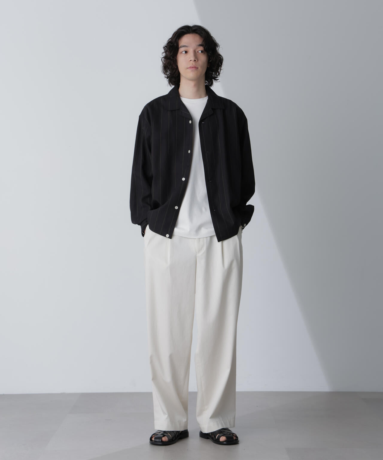 リネンブレンドピンストライプブルゾン(セットアップ可) 6684112230