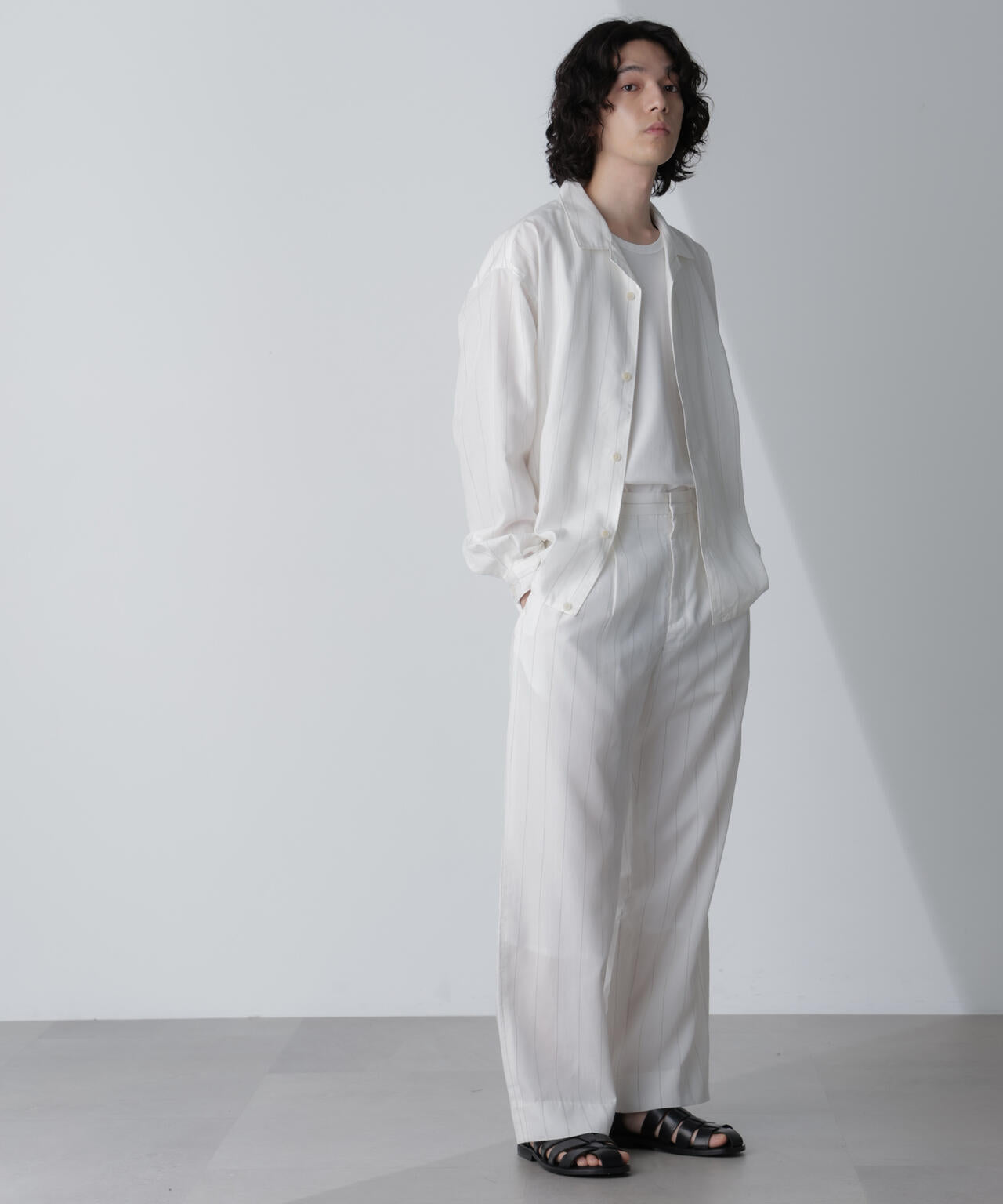 リネンブレンドピンストライプブルゾン(セットアップ可) 6684112230