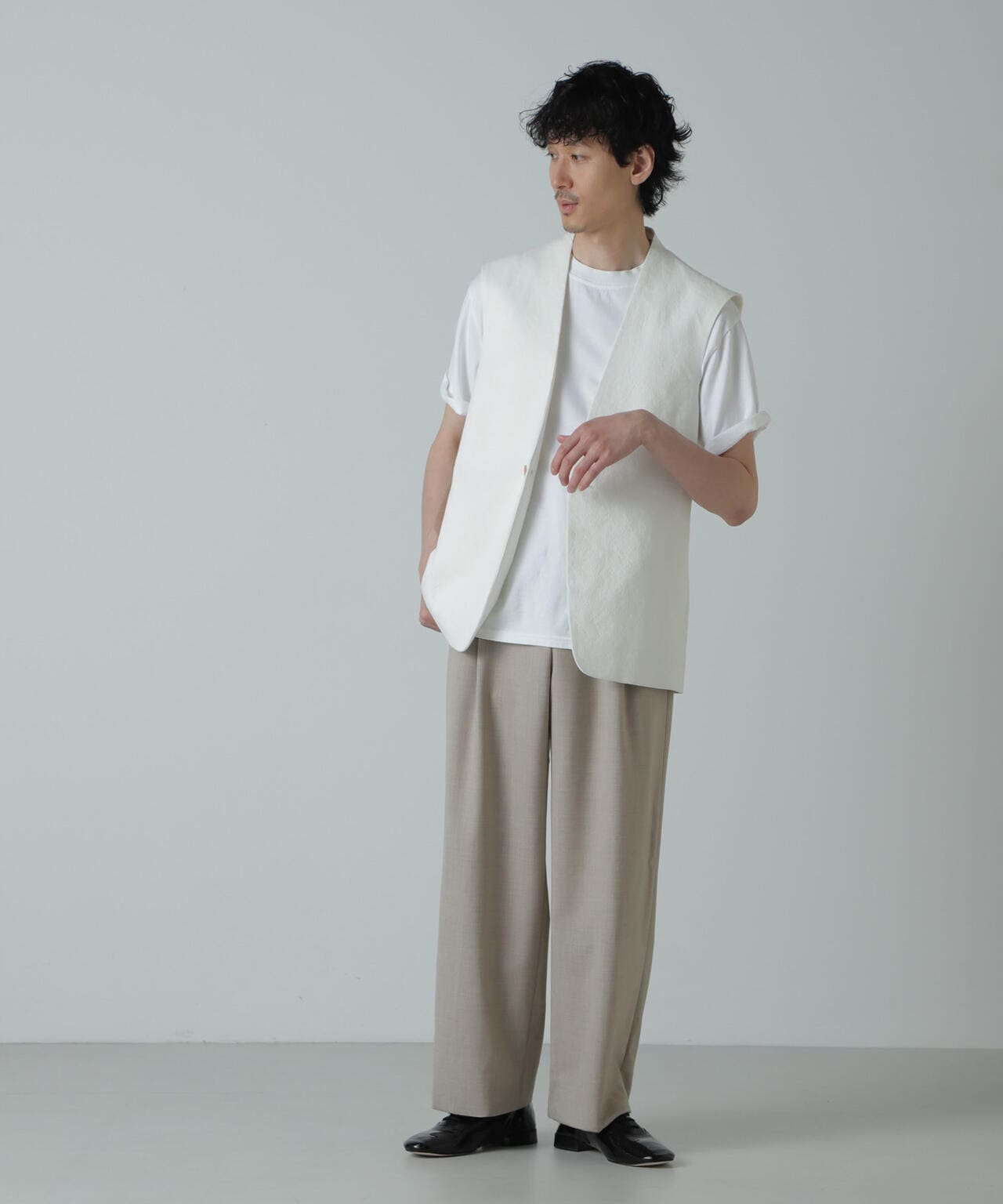 AB.コットン/リネンオックススリーブレスジャケット 6684116207