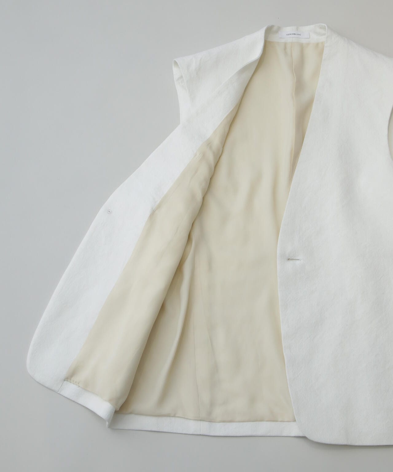 AB.コットン/リネンオックススリーブレスジャケット 6684116207