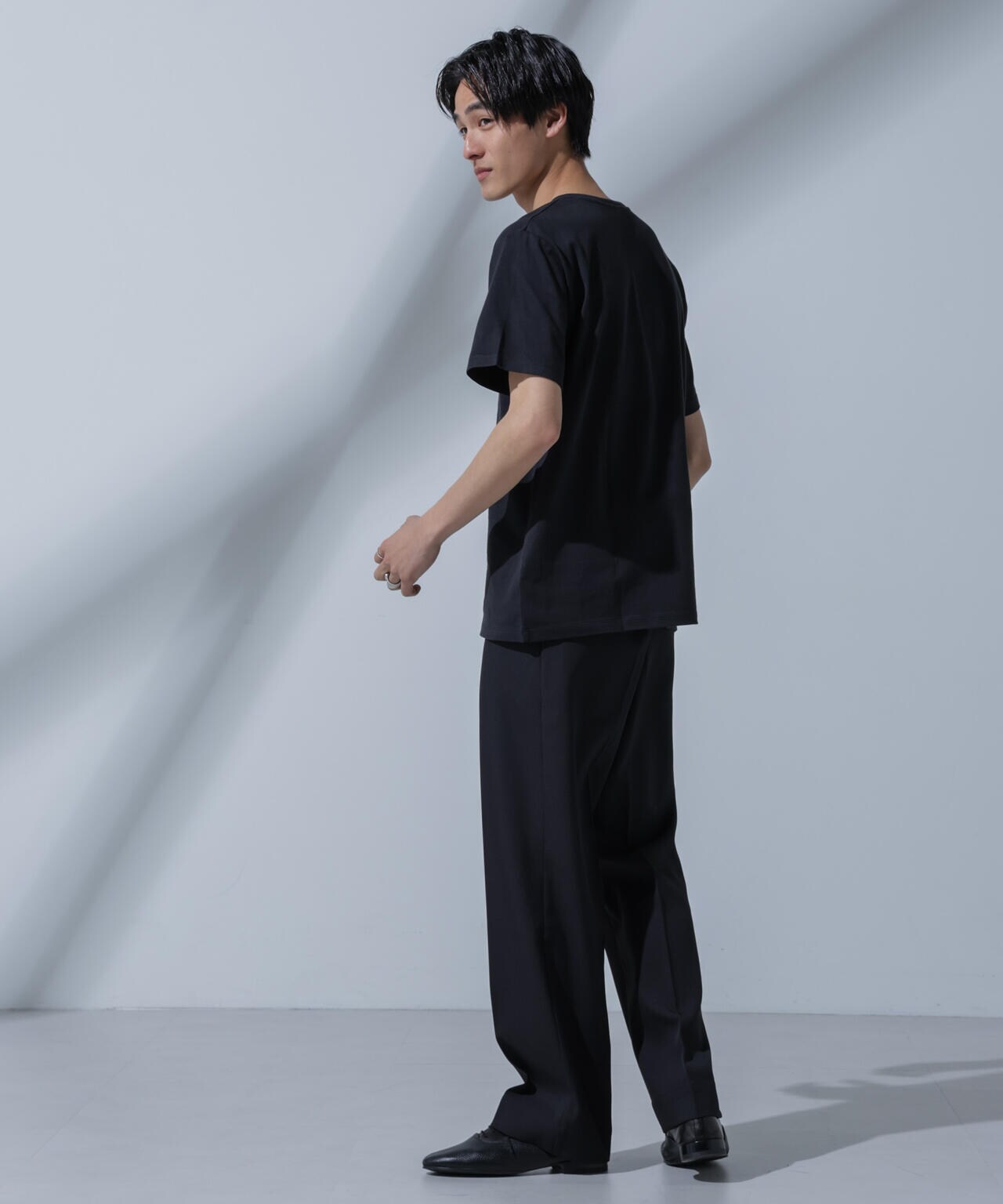 Anti Soaked(R) 汗染み防止 VネックTシャツ 6684124204