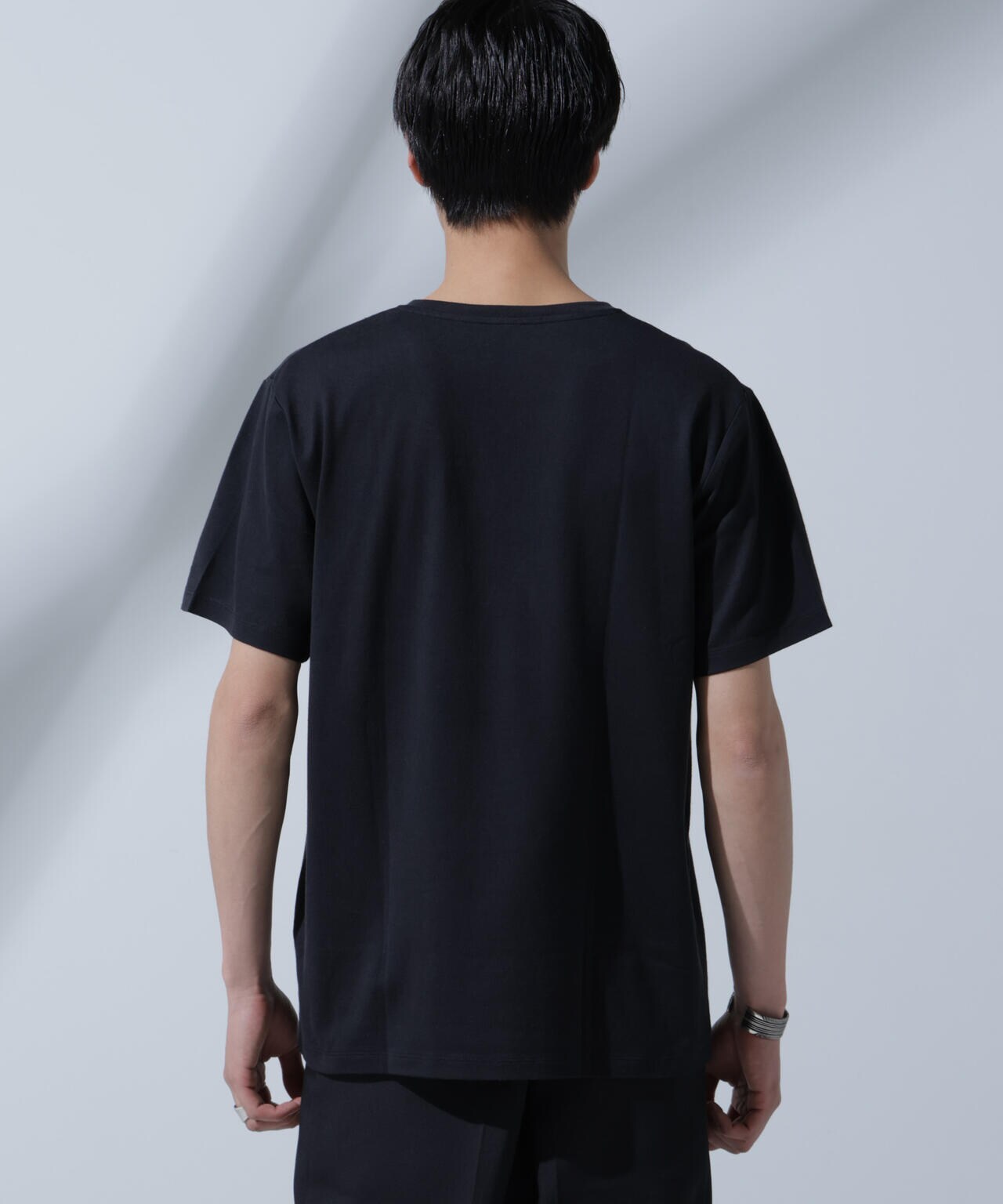 Anti Soaked(R) 汗染み防止 VネックTシャツ 6684124204