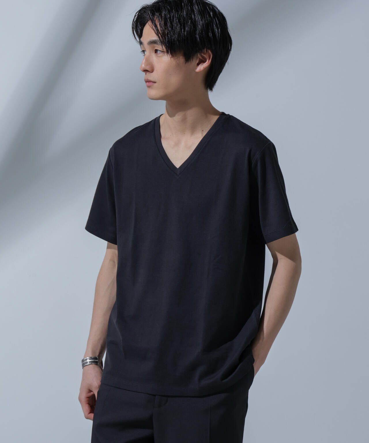 Anti Soaked(R) 汗染み防止 VネックTシャツ 6684124204