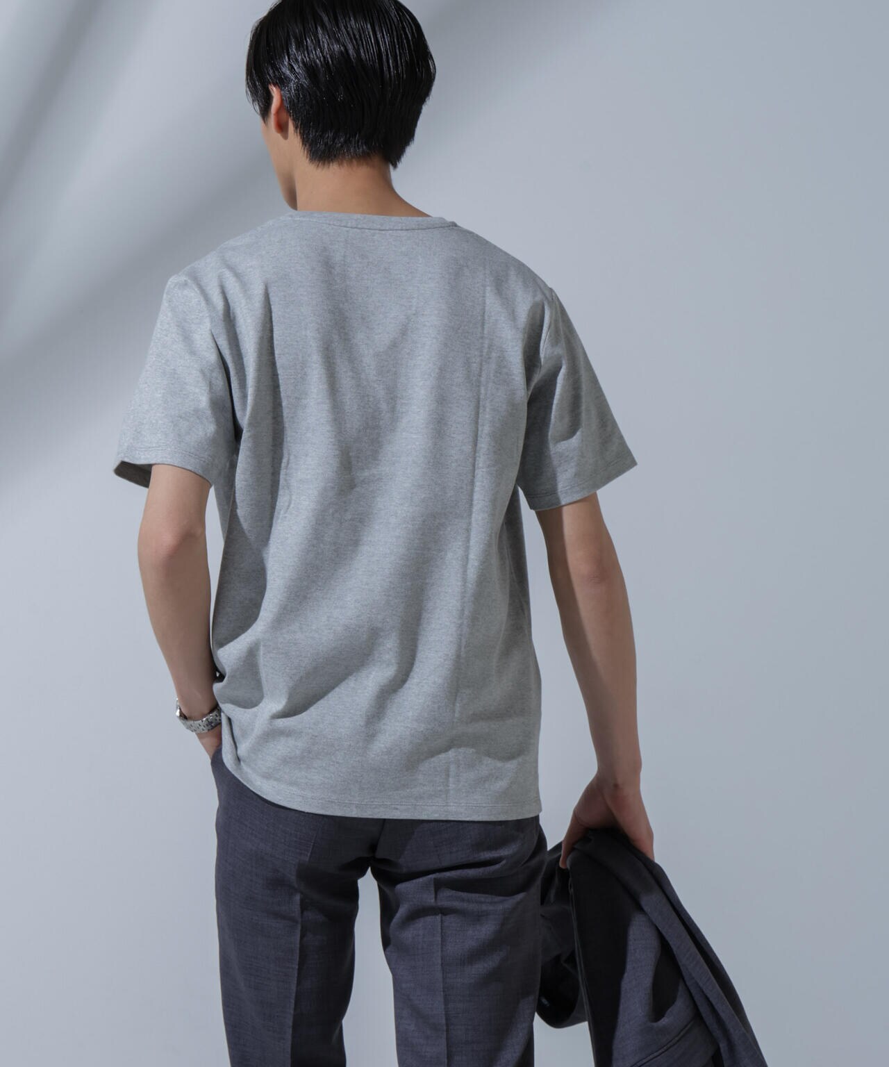 Anti Soaked(R) 汗染み防止 VネックTシャツ 6684124204