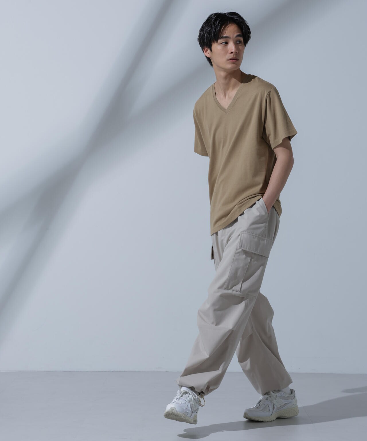 Anti Soaked(R) 汗染み防止 VネックTシャツ 6684124204