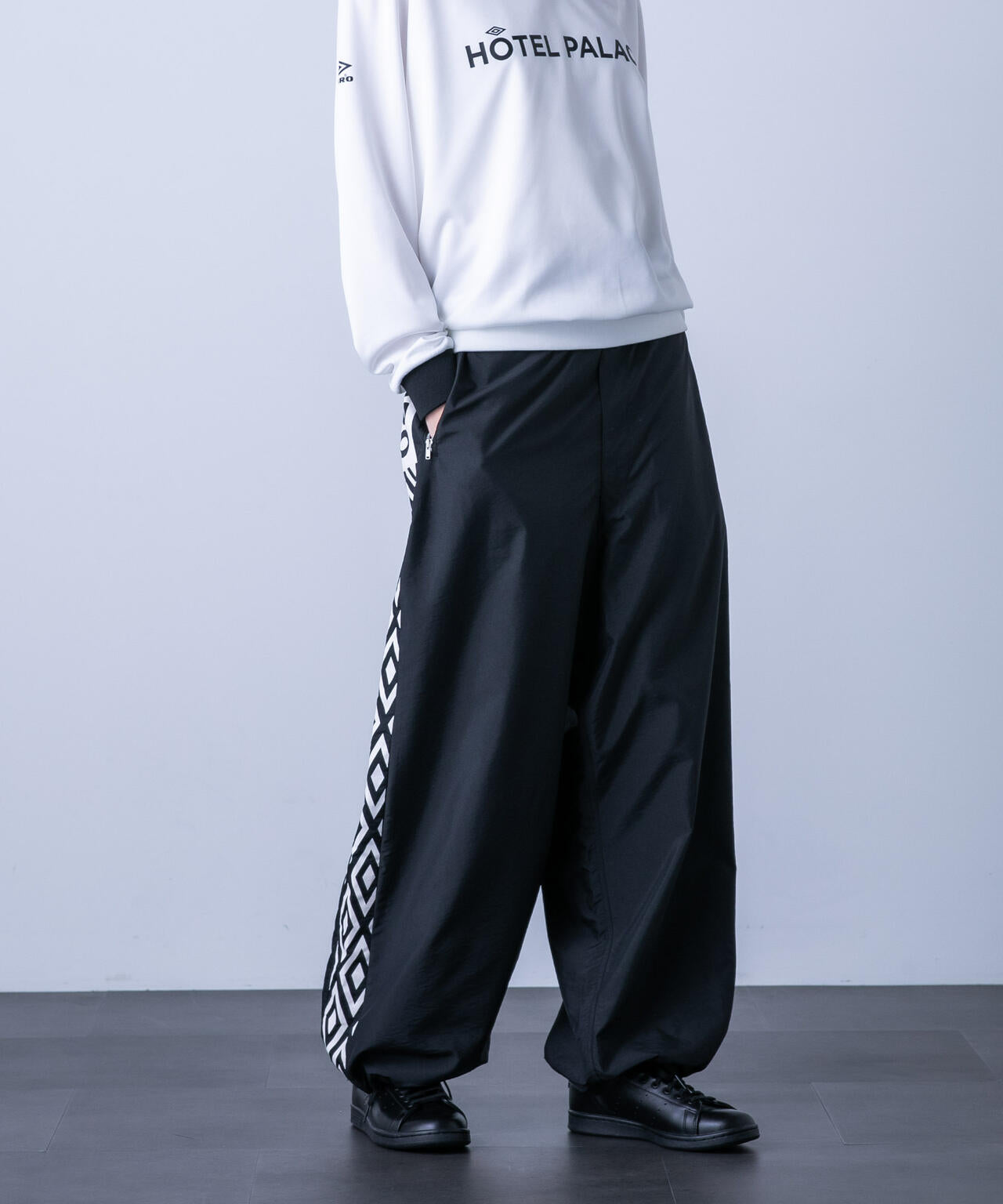「HOTEL PALACE(オテルパラス)」UMBROトラックパンツ 6684127215