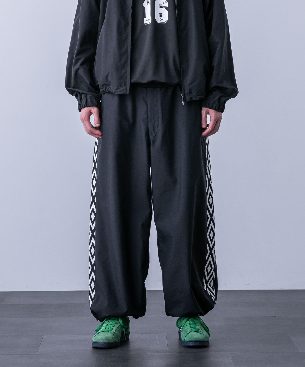 「HOTEL PALACE(オテルパラス)」UMBROトラックパンツ 6684127215