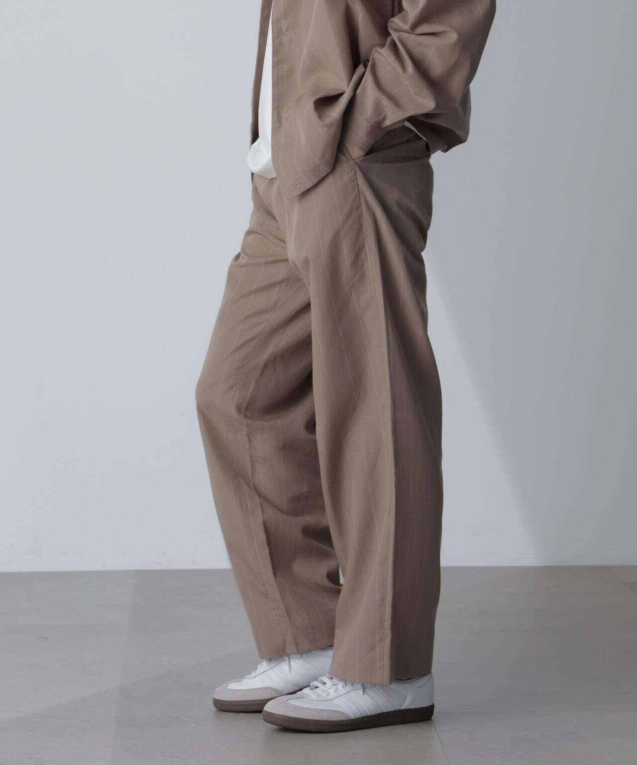 リネンブレンドピンストライプ1タックパンツ(セットアップ可) 6684127228