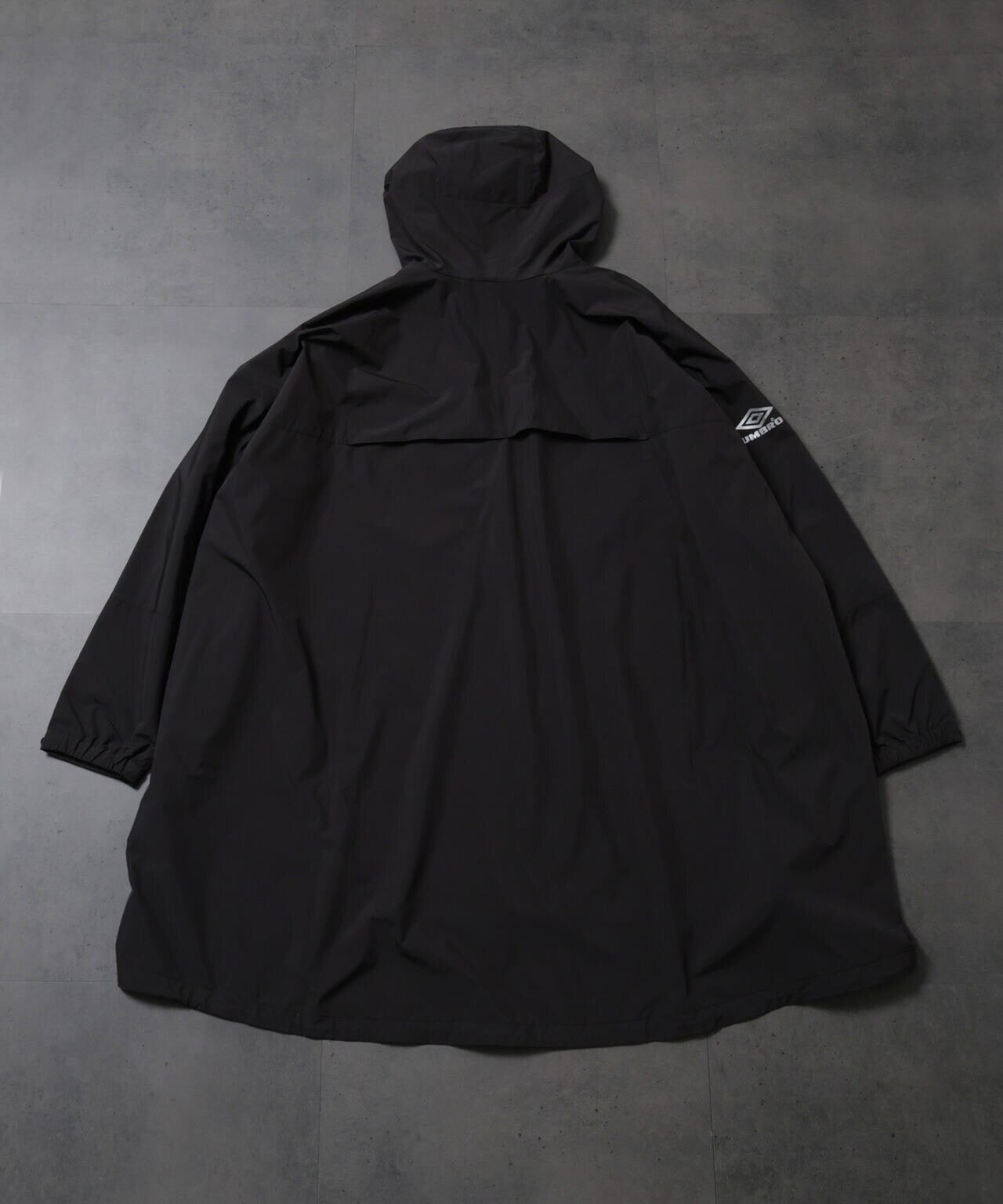 HOTEL PALACE(オテルパラス)xアンブロ ドルマンテックフーデッドブルゾン 6684211205