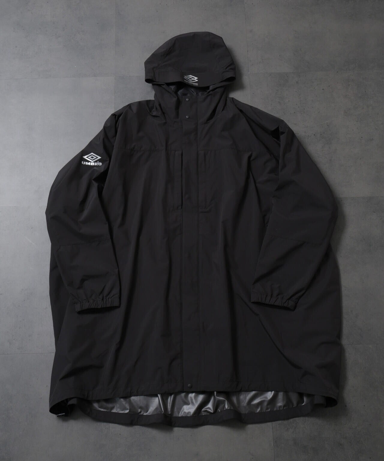 HOTEL PALACE(オテルパラス)xアンブロ ドルマンテックフーデッドブルゾン 6684211205