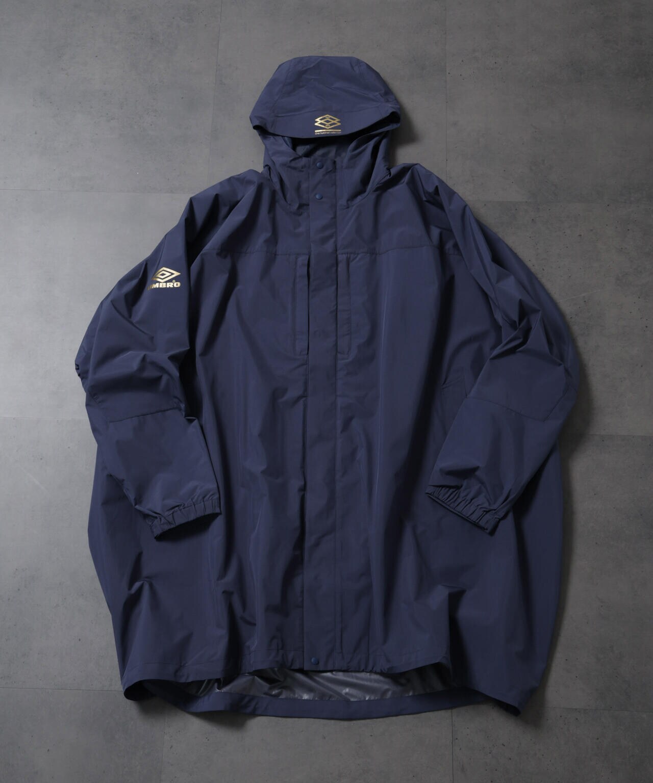 HOTEL PALACE(オテルパラス)xアンブロ ドルマンテックフーデッドブルゾン 6684211205