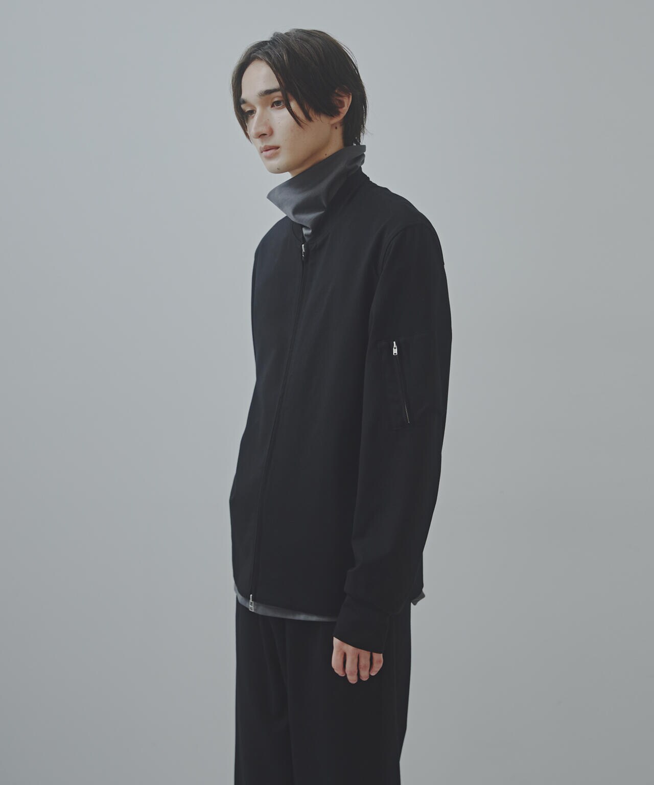 「Commonuse」ウィークエンド MA-1 6684212208