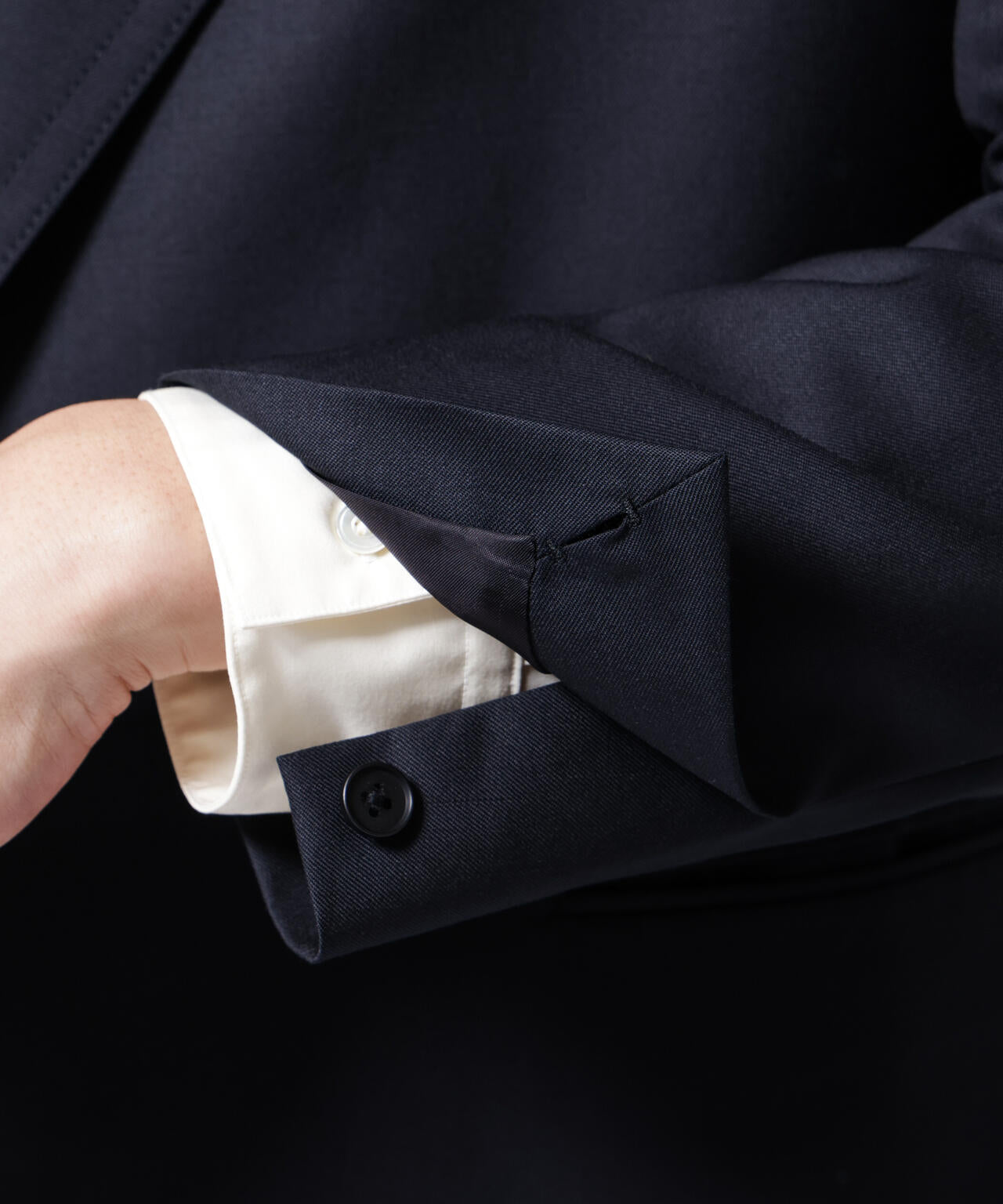 「ASSEMBLANC」VIST Gabardine オーバージャケット 6684216203
