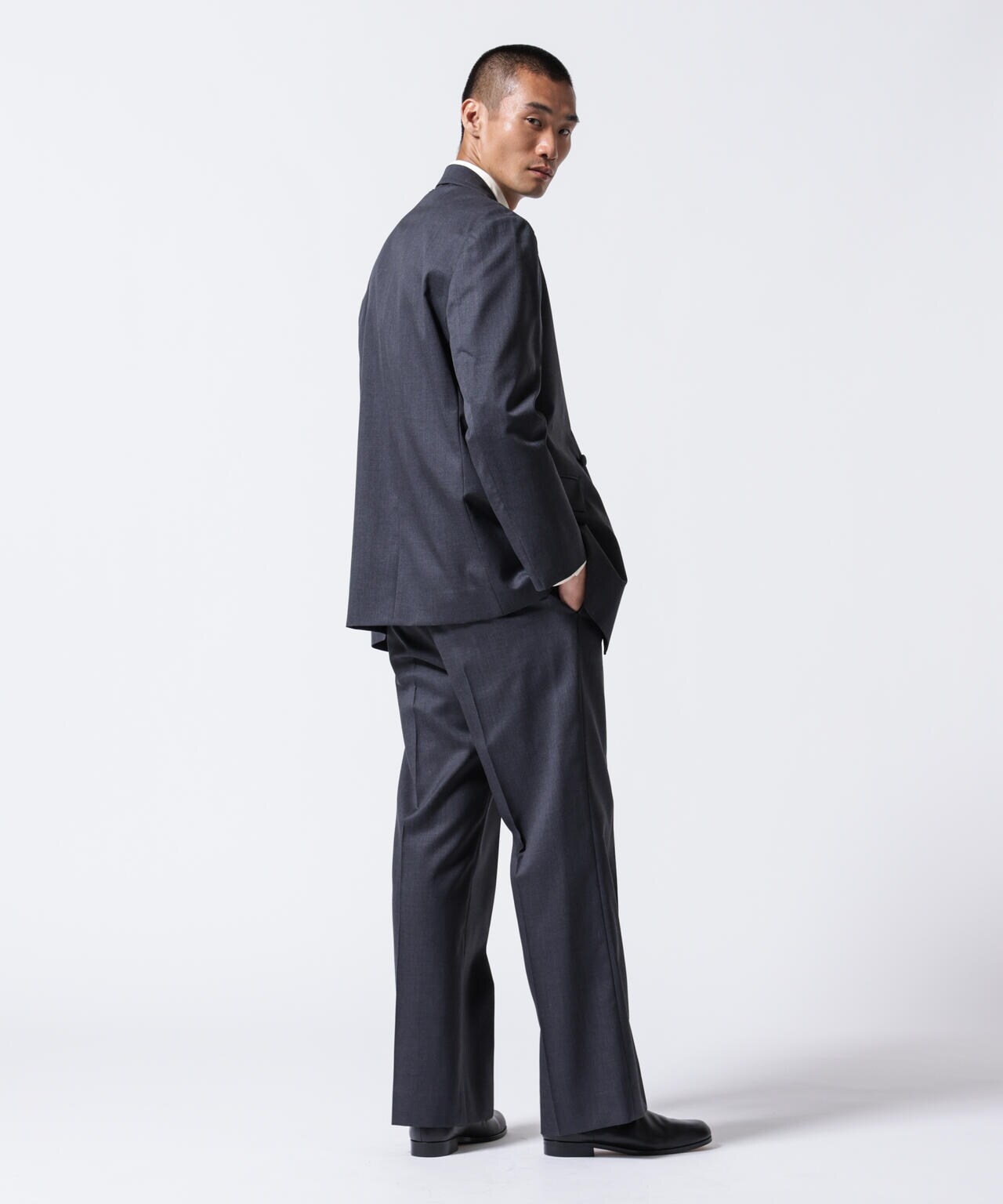 「ASSEMBLANC」VIST Gabardine オーバージャケット 6684216203