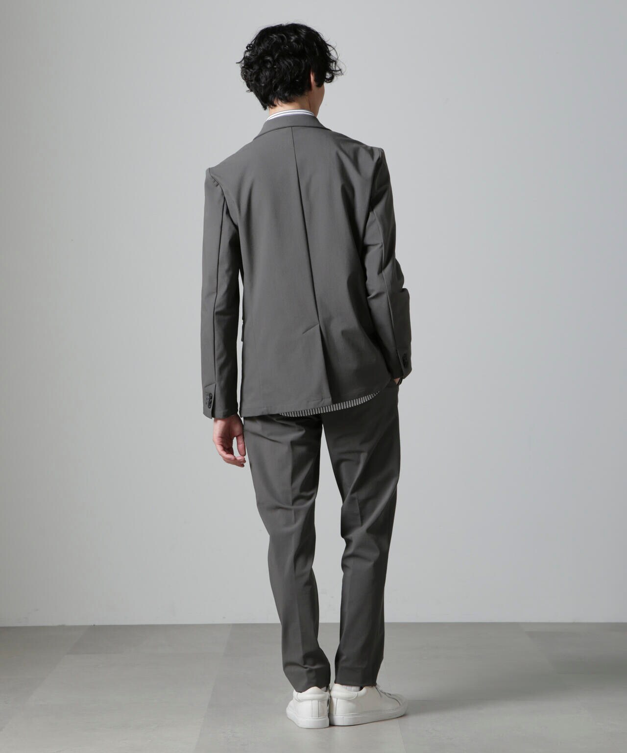 「Damerino」ナイロンストレッチトリコットセットアップ 6684218206