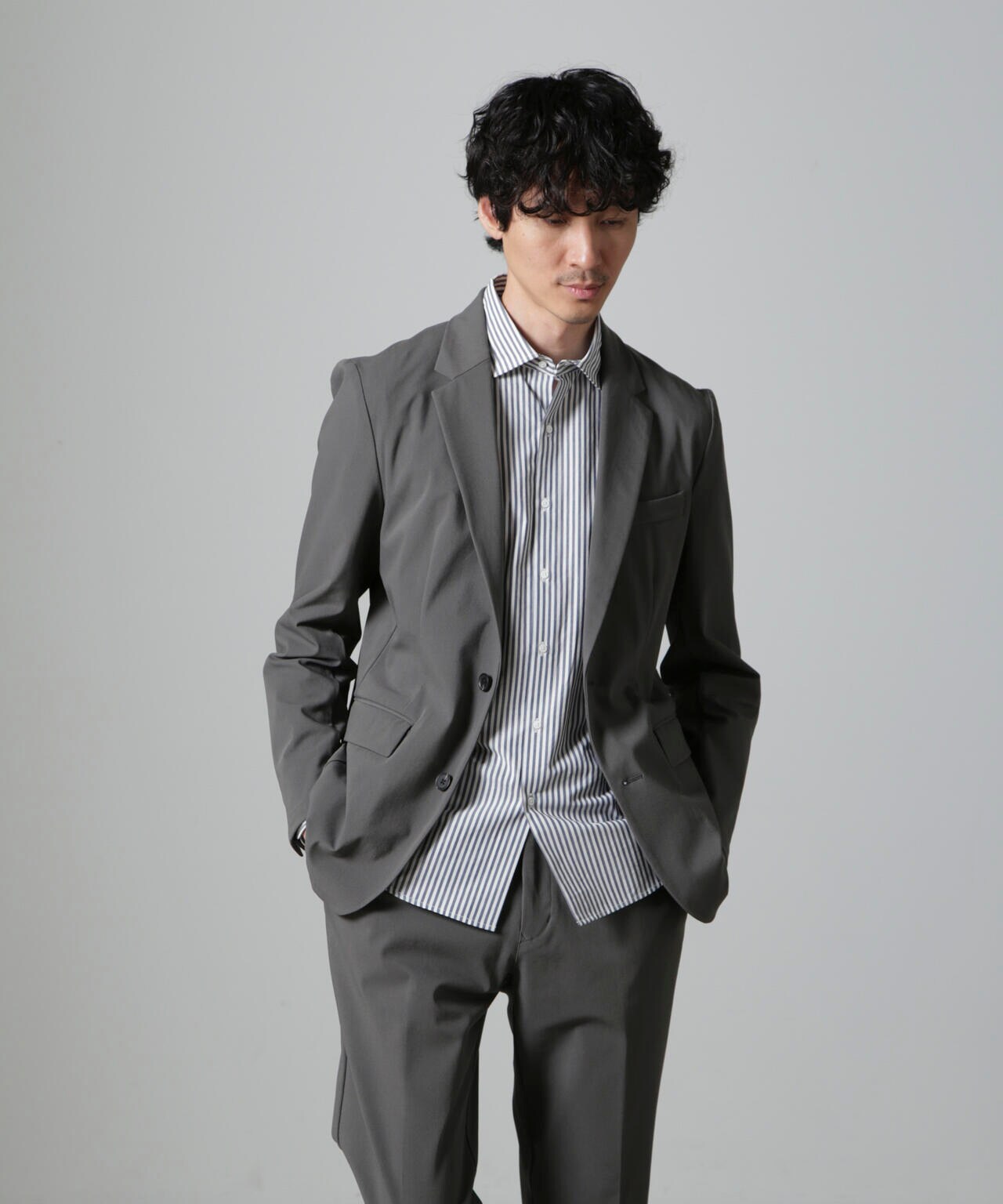 「Damerino」ナイロンストレッチトリコットセットアップ 6684218206