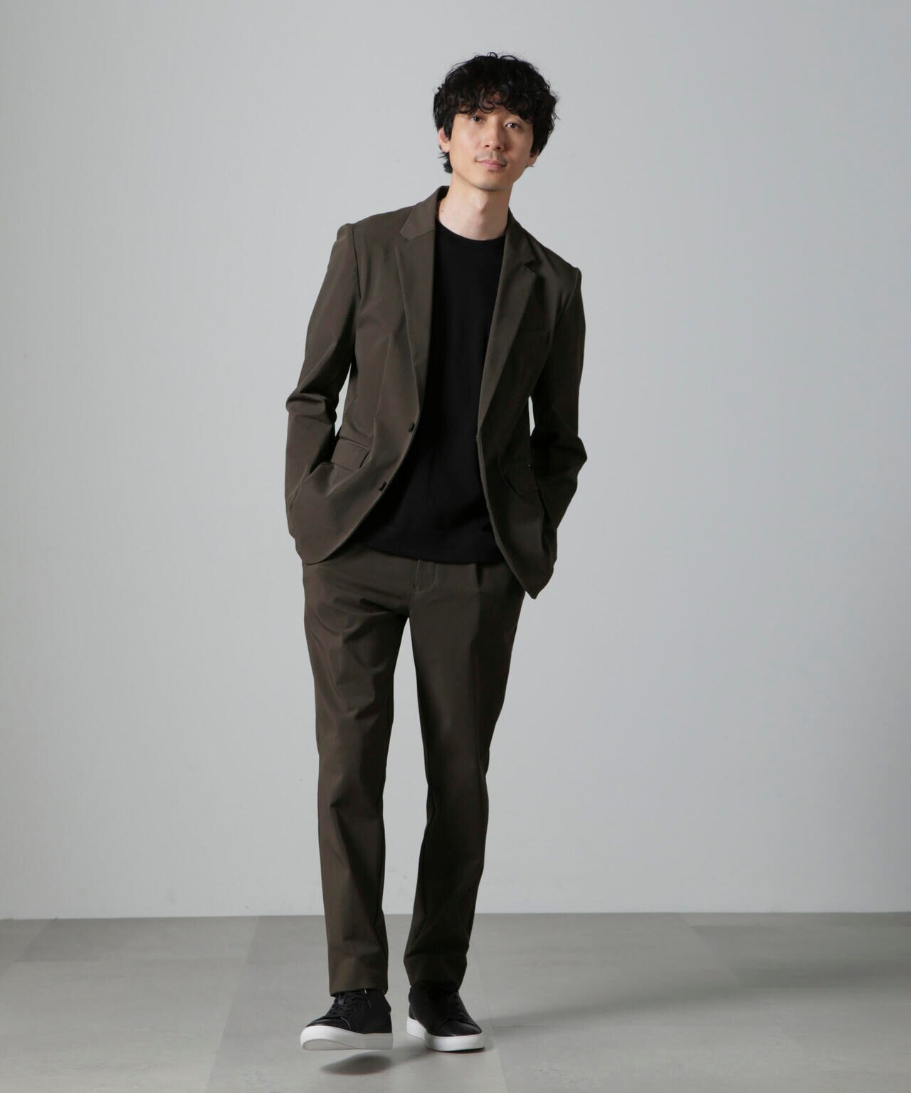 「Damerino」ナイロンストレッチトリコットセットアップ 6684218206