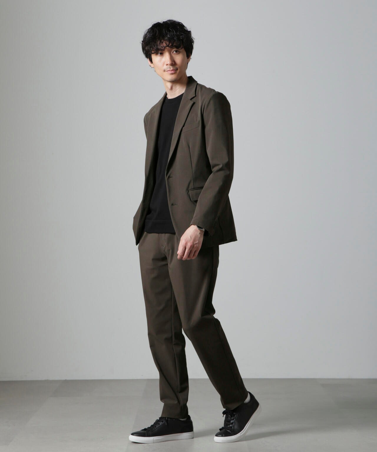 「Damerino」ナイロンストレッチトリコットセットアップ 6684218206