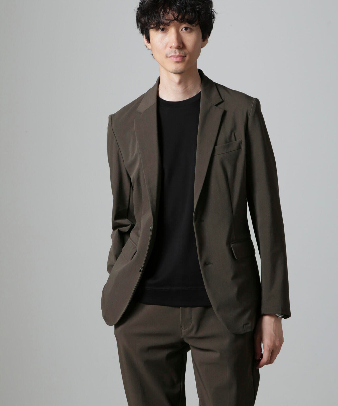 「Damerino」ナイロンストレッチトリコットセットアップ 6684218206