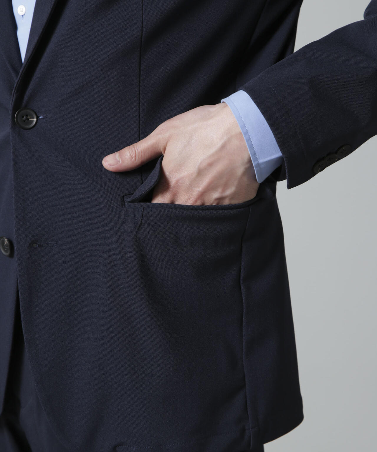 「Damerino」ナイロンストレッチトリコットセットアップ 6684218206