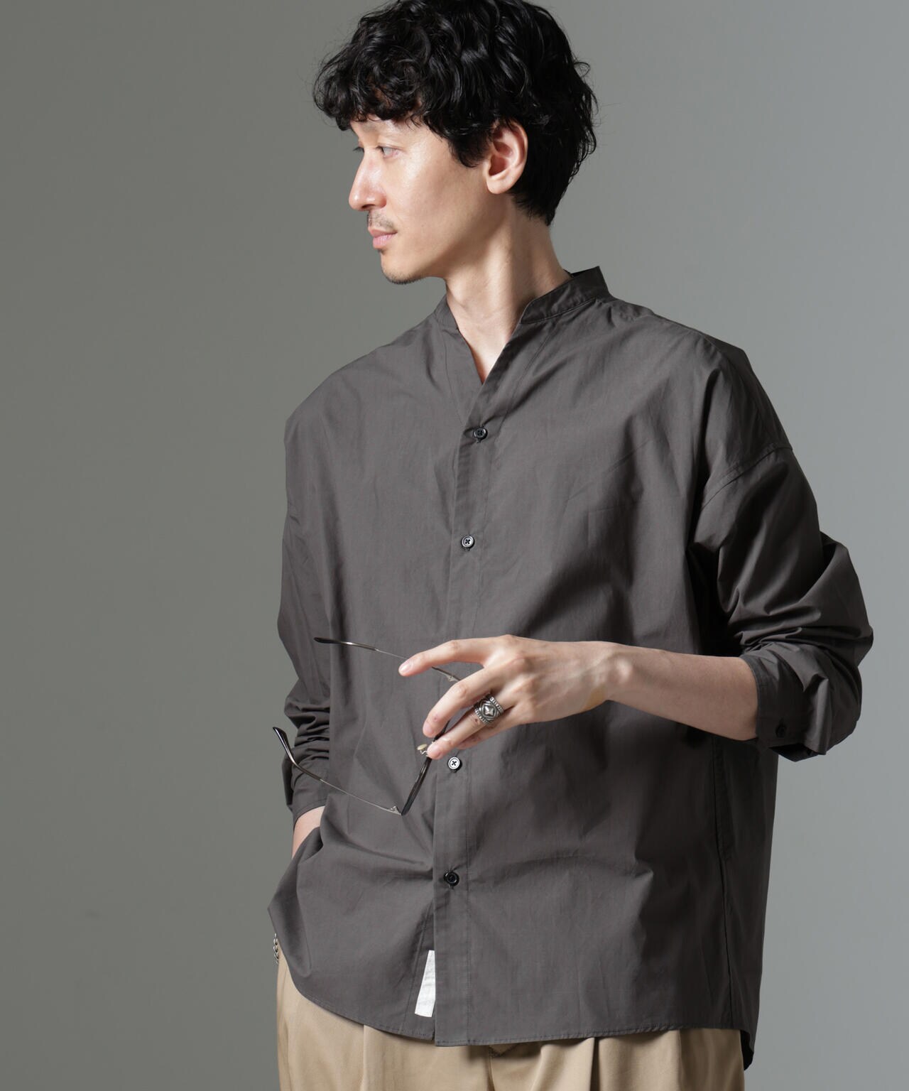 「大人のワイドシャツ」バンドカラー 長袖 6684220213