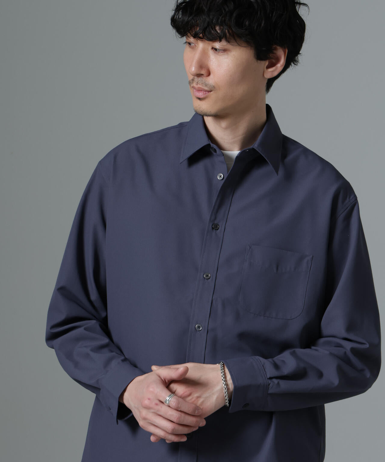 AMATA コットンタッチレギュラーカラーシャツ 6684220218