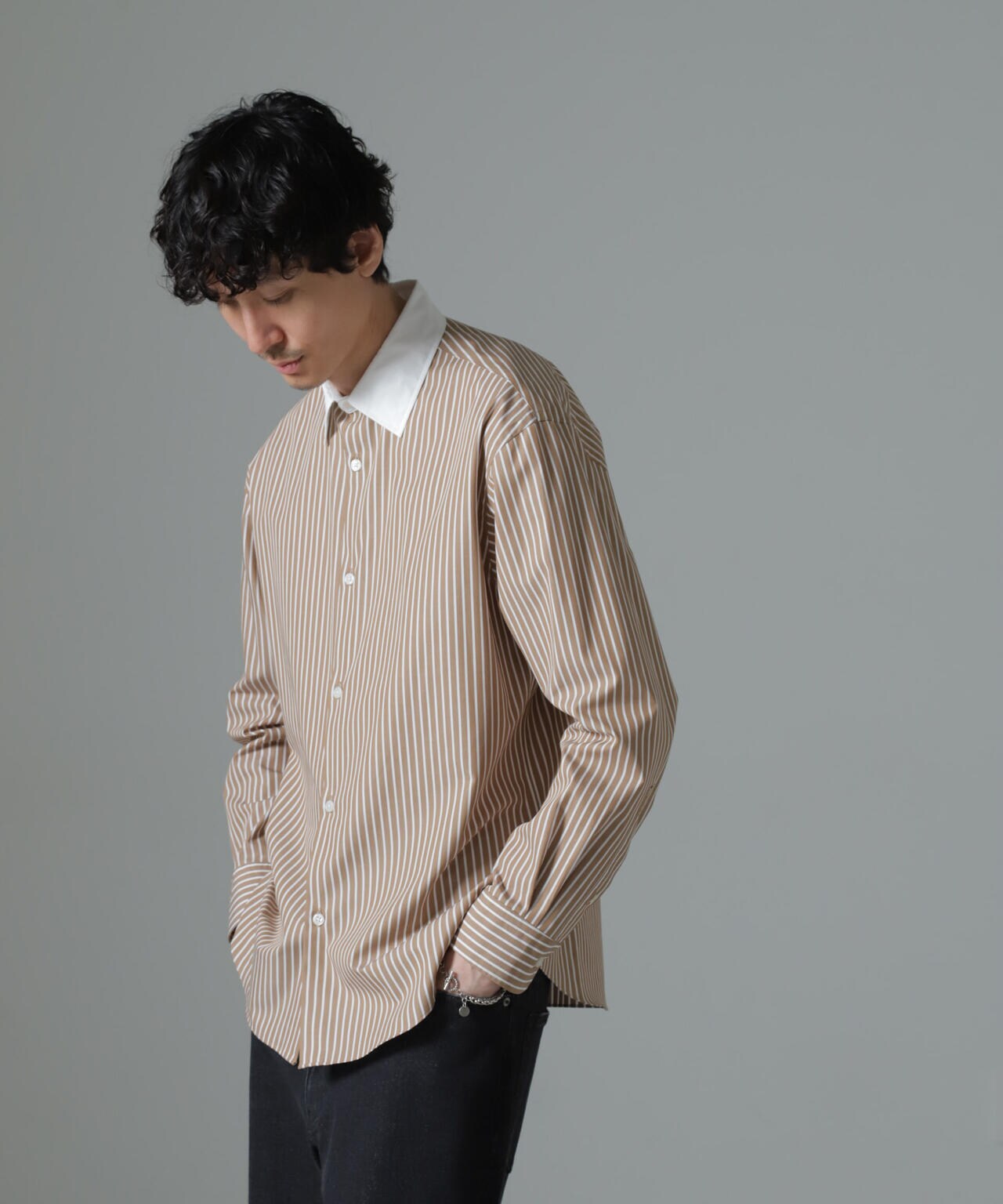 セミワイドストライプクレリックシャツ 6684220221