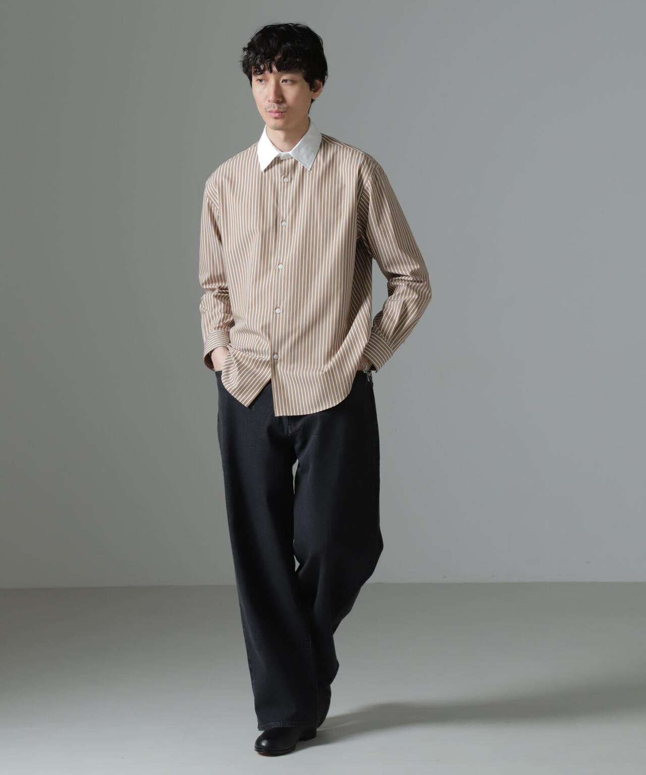 セミワイドストライプクレリックシャツ 6684220221