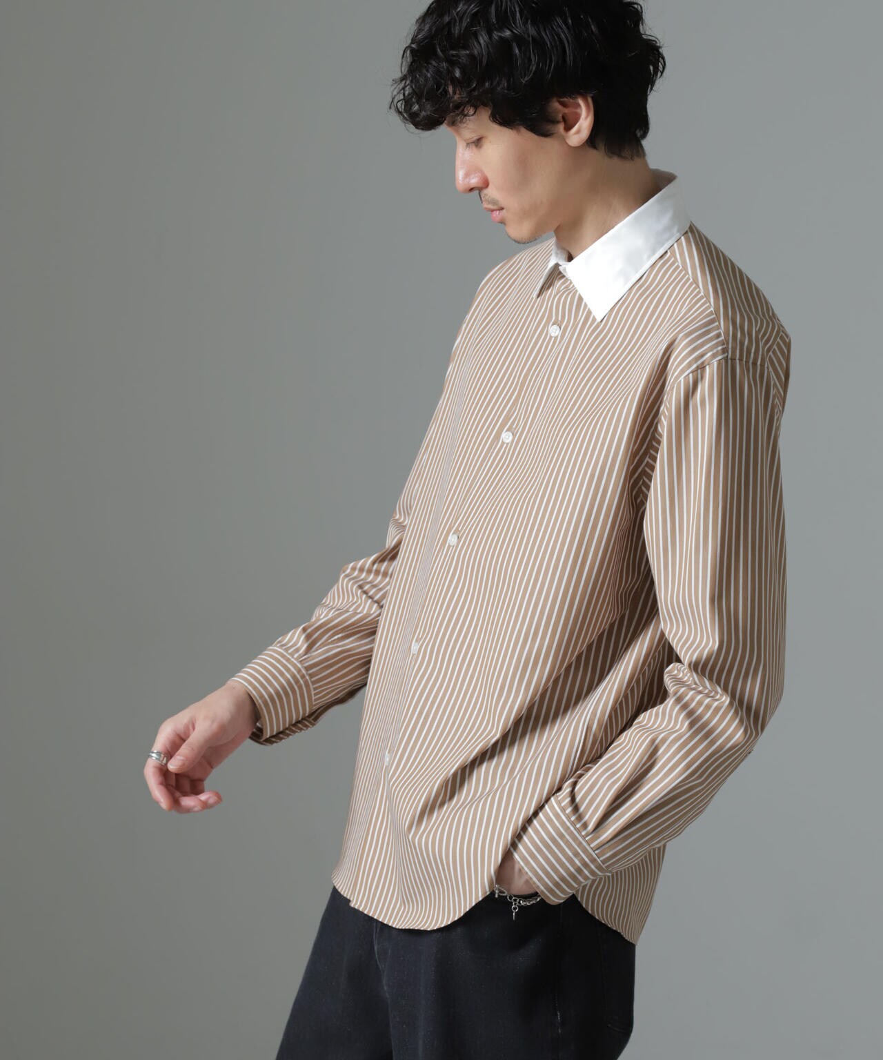 セミワイドストライプクレリックシャツ 6684220221
