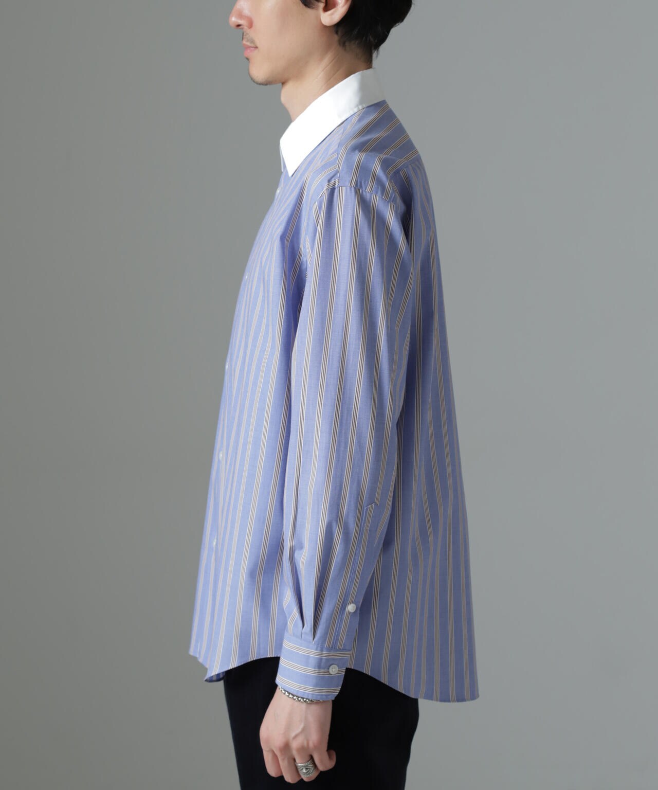 セミワイドストライプクレリックシャツ 6684220221