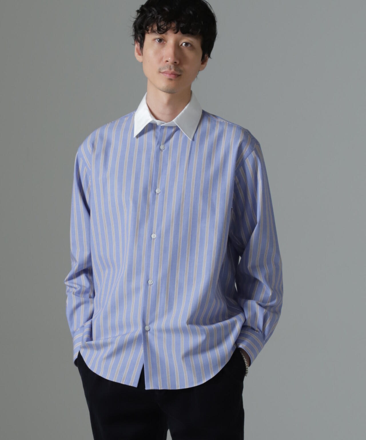 セミワイドストライプクレリックシャツ 6684220221