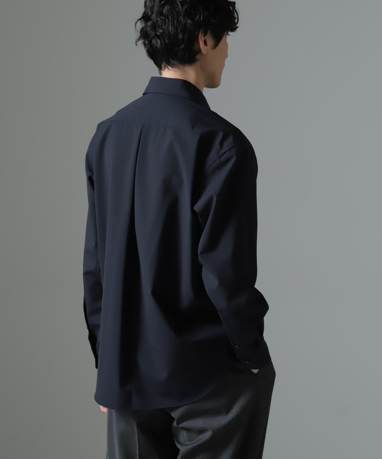 ウールブレンドウォッシャブルセミワイドカラーシャツ 6684220222