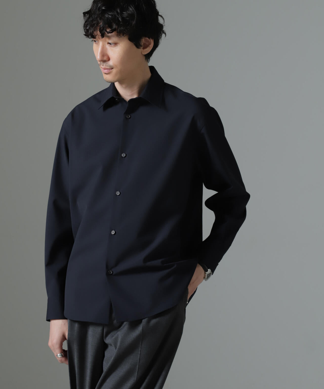 ウールブレンドウォッシャブルセミワイドカラーシャツ 6684220222