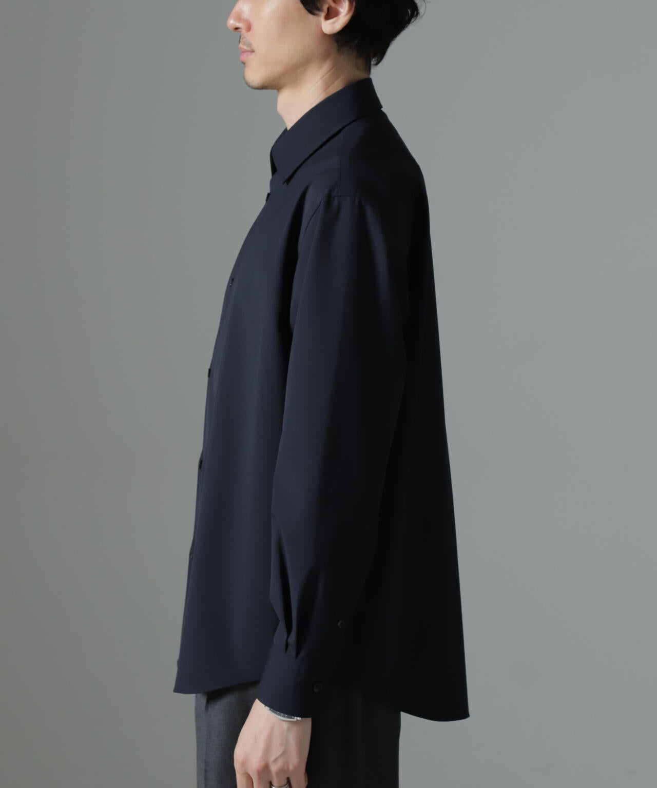 ウールブレンドウォッシャブルセミワイドカラーシャツ 6684220222