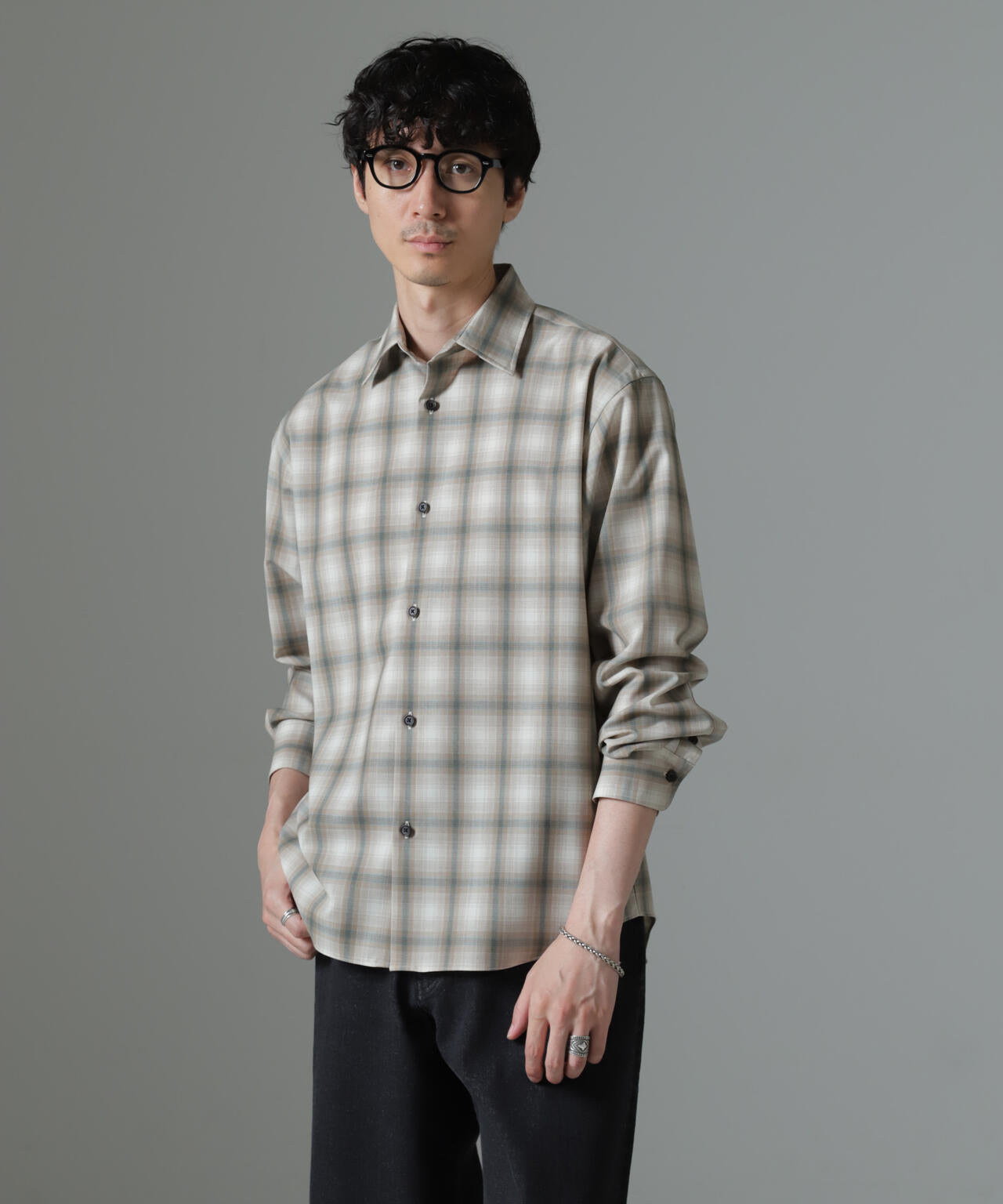 ウールブレンドウォッシャブルセミワイドカラーシャツ 6684220222