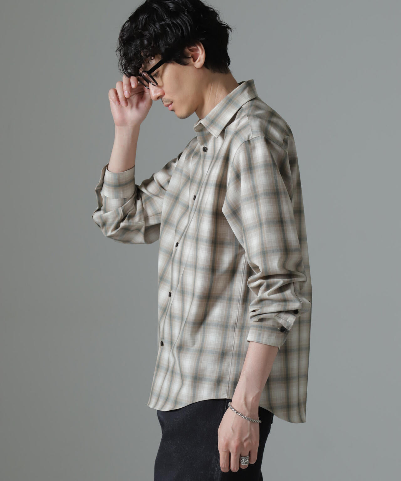 ウールブレンドウォッシャブルセミワイドカラーシャツ 6684220222