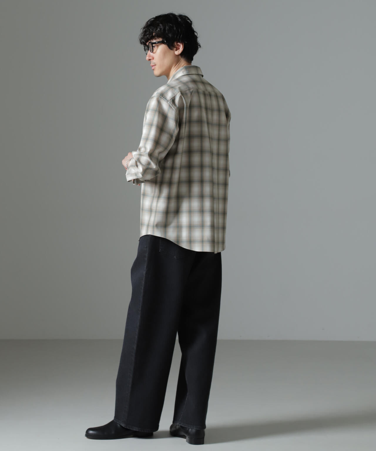 ウールブレンドウォッシャブルセミワイドカラーシャツ 6684220222